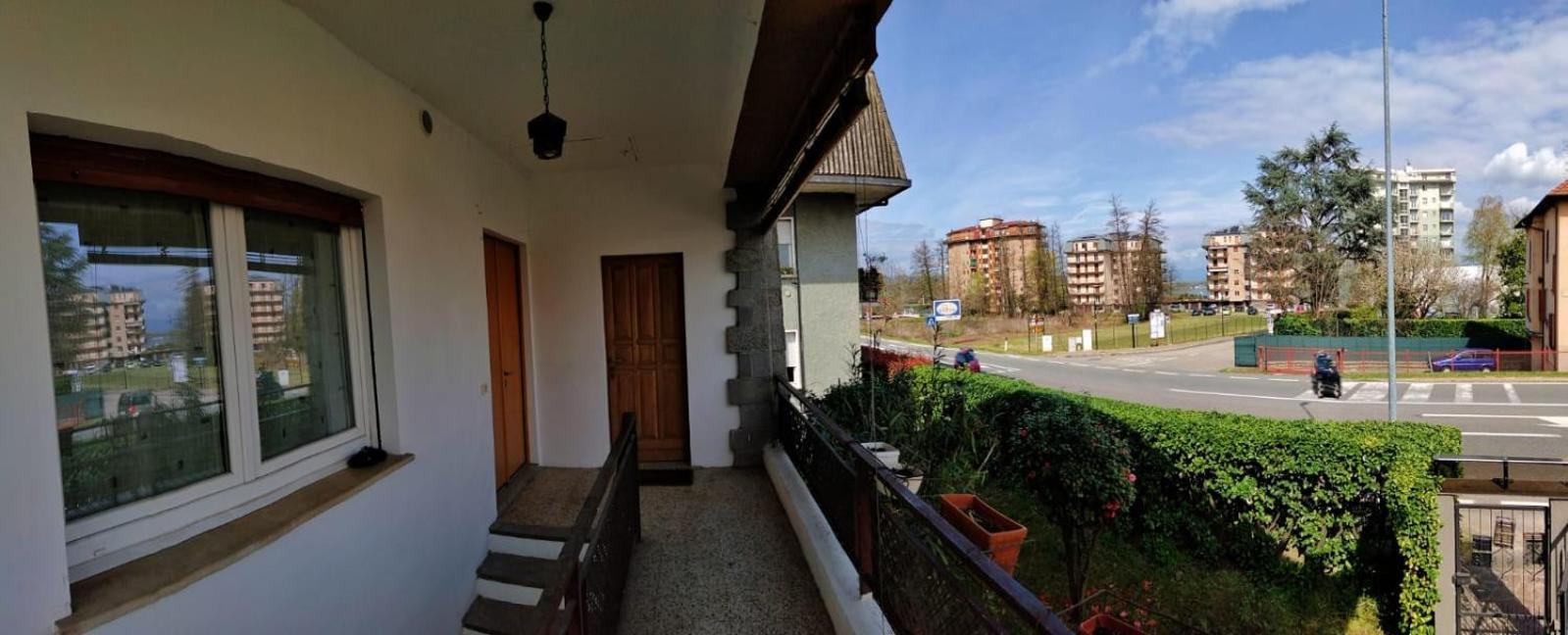 Lake View Villa Dormelletto Exterior photo